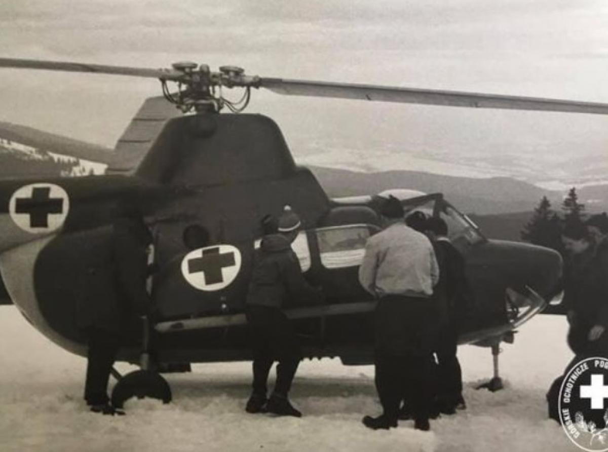 60 lat temu na Rysiance pierwszy raz śmigłowiec pomagał w akcji ratunkowej