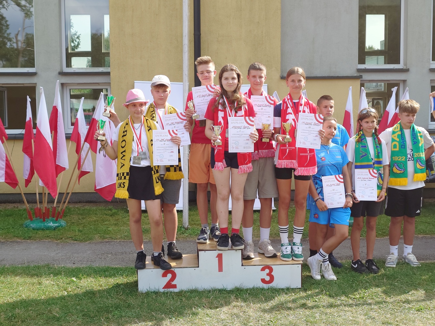 Zloty i brazowy medal lucznika Zywiec